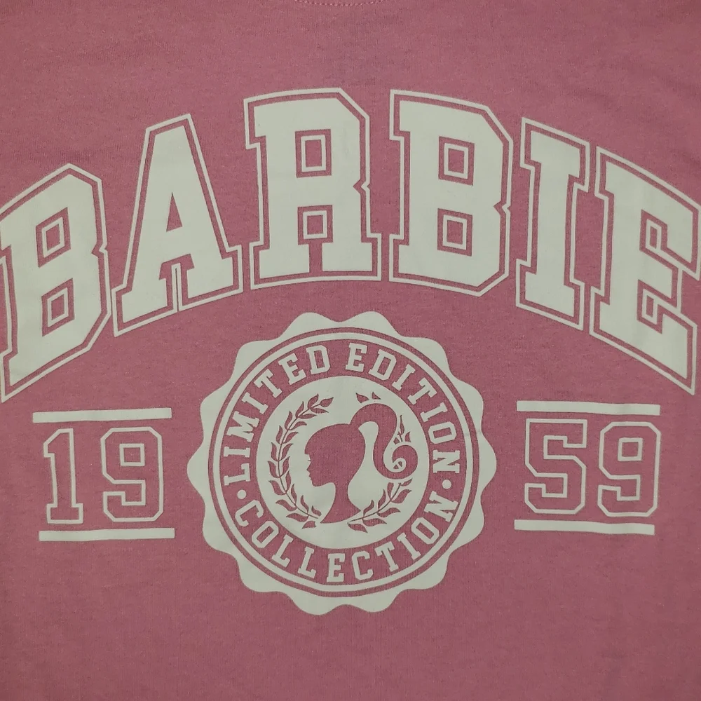 Barbie T-shirt BNWT‼️ - Picture 5 of 10